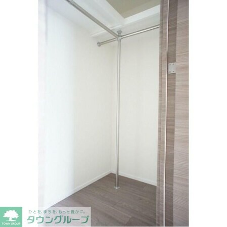 コンフォリア東新宿ステーションフロントの物件内観写真